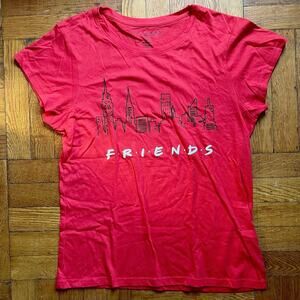 Friends TV Show Womens Red Graphic T Shirt Size Small Puffy Letters Skyline Y2K